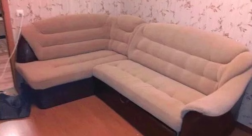 Перетяжка углового дивана. Норильск